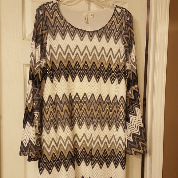 Tacera Dresses & Skirts - Dress